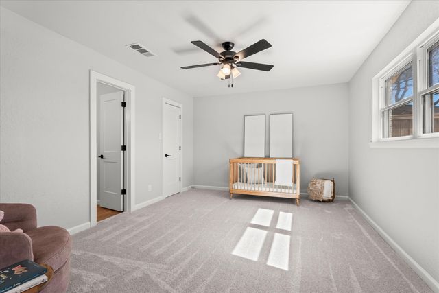 206 Sandalwood Lane, Levelland, TX 79336