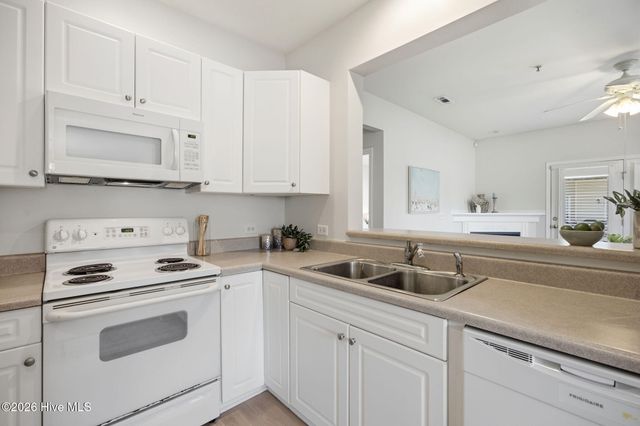 730 Indica Court Apt 102, Wilmington, NC 28405