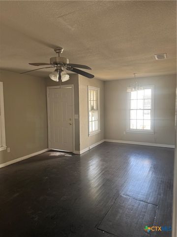 1307 E Avenue G, Killeen, TX 76541