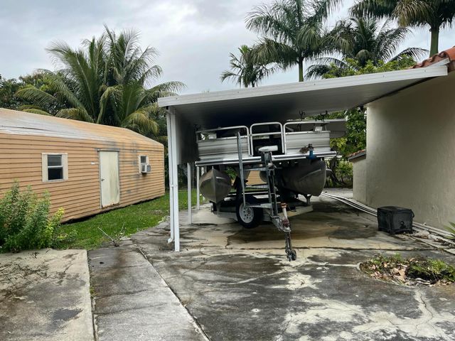 7445 N Augusta Drive, Hialeah, FL 33015
