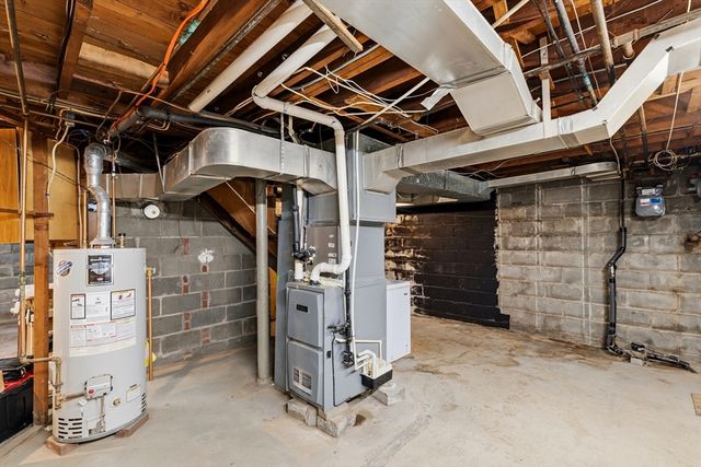 322 Harwich St, New Bedford, MA 02745