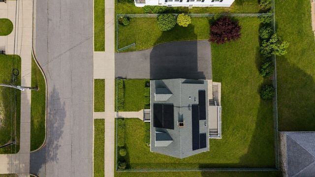 322 Harwich St, New Bedford, MA 02745