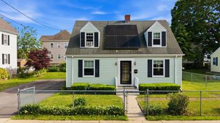 322 Harwich St, New Bedford, MA 02745