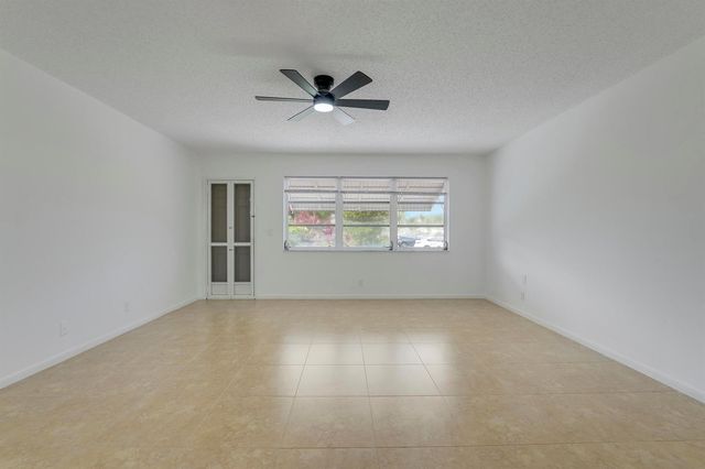 1142 W Circle Ter Terrace W C, Delray Beach, FL 33445