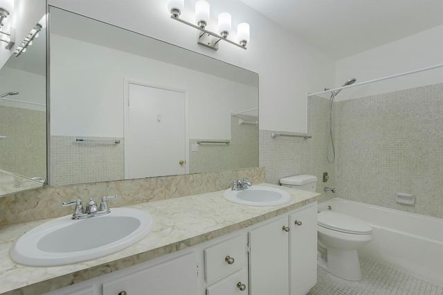 1142 W Circle Ter Terrace W C, Delray Beach, FL 33445