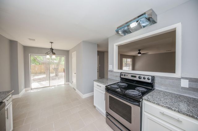 9407 Pipestone Street, Houston, TX 77074