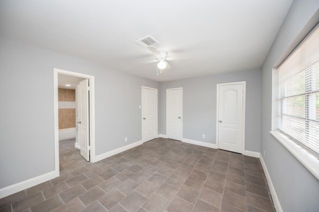 9407 Pipestone Street, Houston, TX 77074