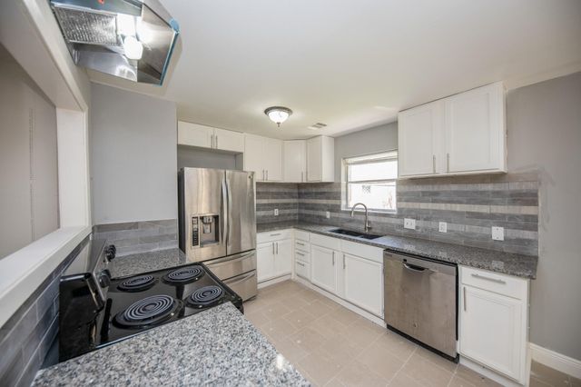 9407 Pipestone Street, Houston, TX 77074