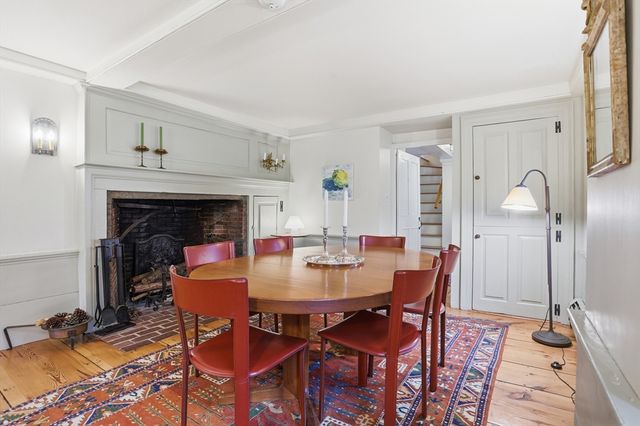 77 Pinnacle Rd, Harvard, MA 01451