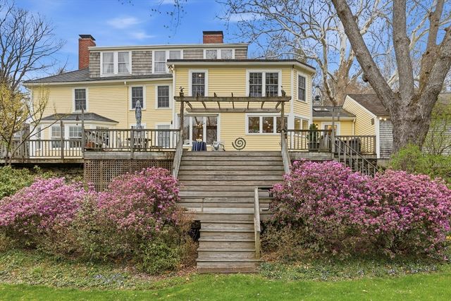 77 Pinnacle Rd, Harvard, MA 01451