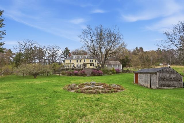 77 Pinnacle Rd, Harvard, MA 01451