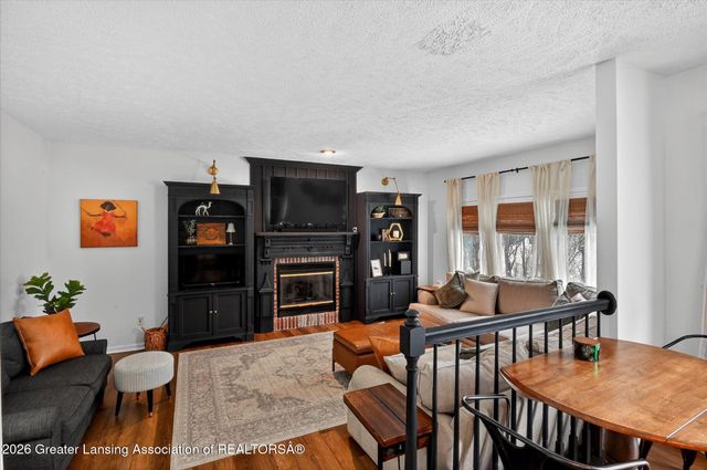 3900 Bayberry Lane, Lansing, MI 48911