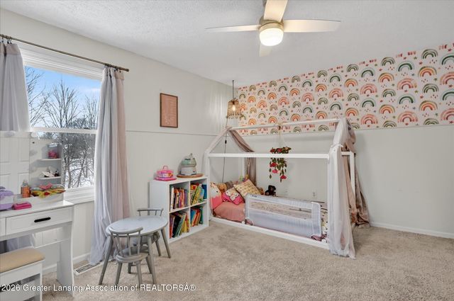 3900 Bayberry Lane, Lansing, MI 48911