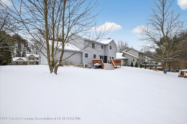 3900 Bayberry Lane, Lansing, MI 48911