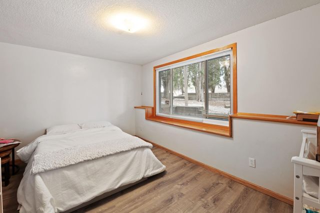 9046 Edinburgh Lane, Woodbury, MN 55125