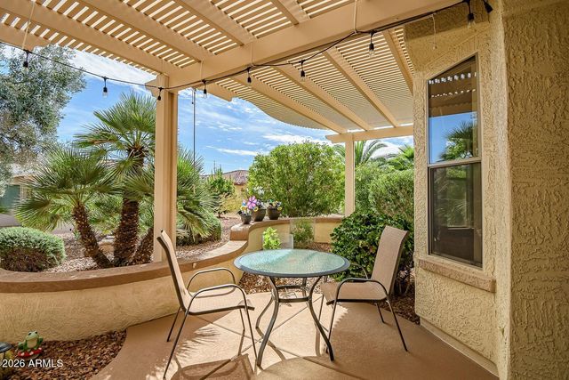 15023 W ROUNDERS Drive, Surprise, AZ 85374