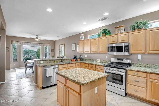 15023 W ROUNDERS Drive, Surprise, AZ 85374