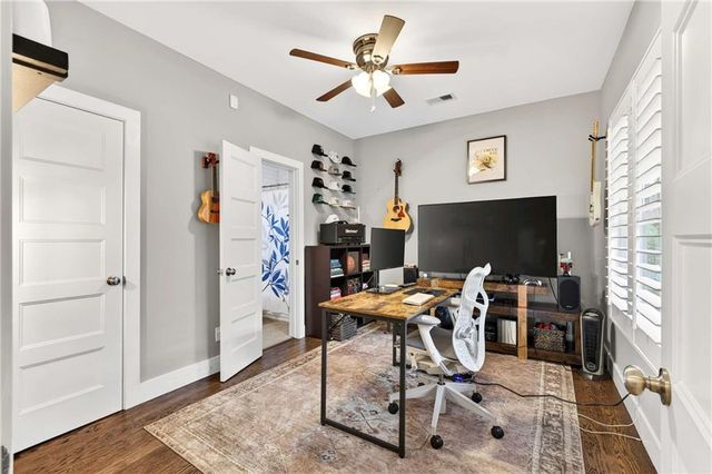 20 Sanderson Street NE, Atlanta, GA 30307
