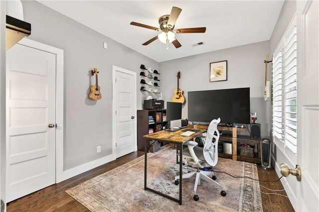 20 Sanderson Street NE, Atlanta, GA 30307