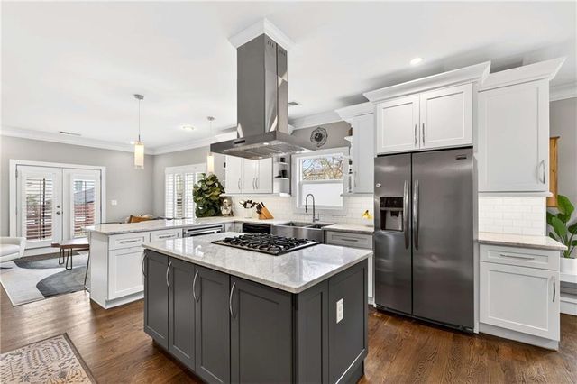 20 Sanderson Street NE, Atlanta, GA 30307