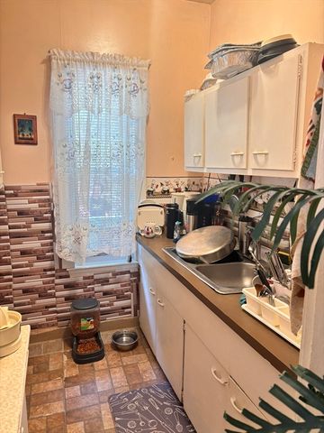 93 W Boylston, Worcester, MA 01606
