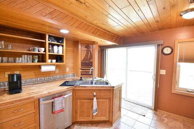 440 3RD STREET SOUTH, Wisconsin Rapids, WI 54494