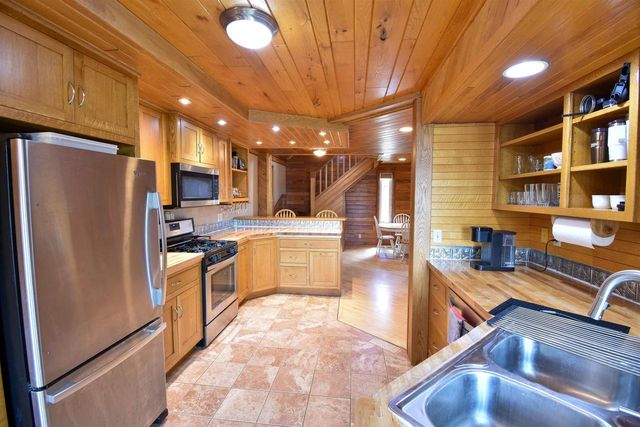 440 3RD STREET SOUTH, Wisconsin Rapids, WI 54494