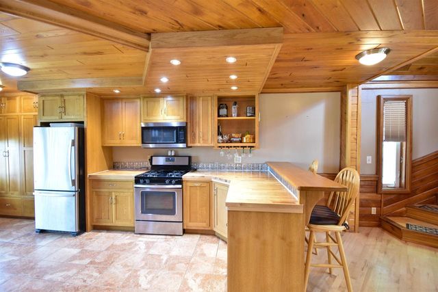 440 3RD STREET SOUTH, Wisconsin Rapids, WI 54494