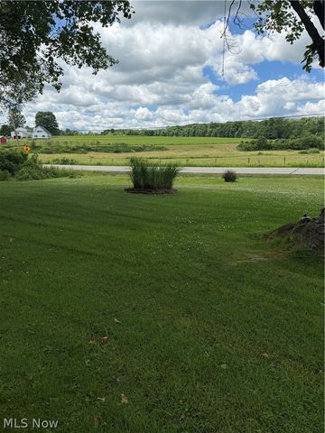 10993 Claridon Troy Road, Chardon, OH 44024