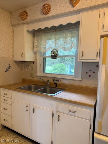 10993 Claridon Troy Road, Chardon, OH 44024