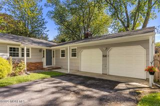 64 Woodcrest Drive, Freehold, NJ 07728