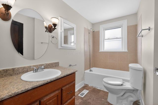 641 S Warren Avenue, Columbus, OH 43204