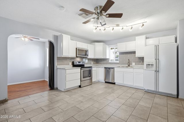 12216 N 107TH Avenue, Sun City, AZ 85351