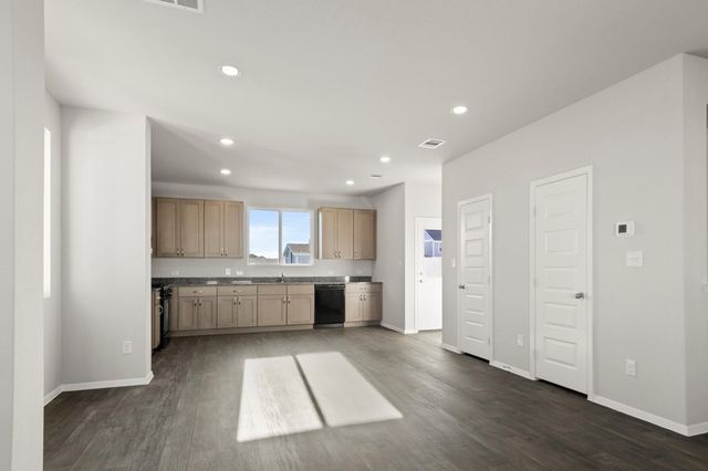 158 Daylily DR, Elgin, TX 78621