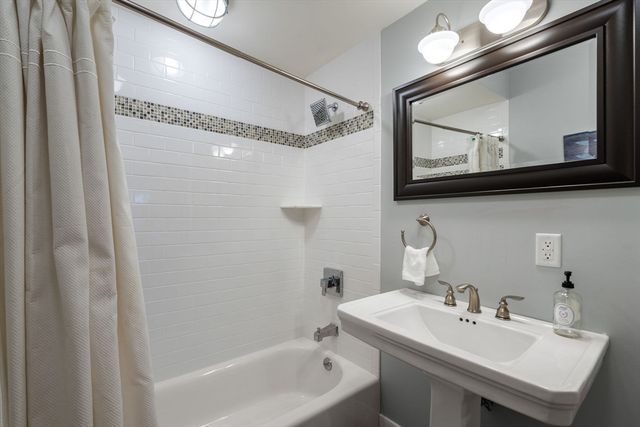 58 Johnson Rd, Carlisle, MA 01741