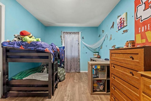 1189 South Sha Ree Lane, Bolivar, MO 65613