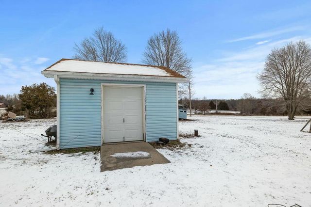 1189 South Sha Ree Lane, Bolivar, MO 65613