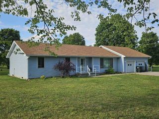 1189 South Sha Ree Lane, Bolivar, MO 65613