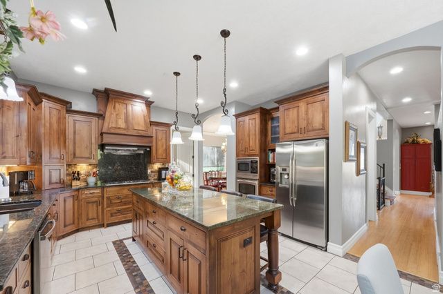 14116 S TIMBER RIDGE DR, Draper, UT 84020