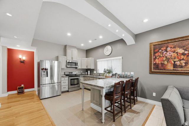 14116 S TIMBER RIDGE DR, Draper, UT 84020