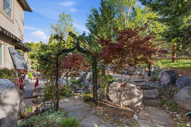 14116 S TIMBER RIDGE DR, Draper, UT 84020
