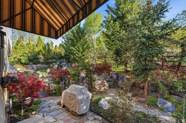 14116 S TIMBER RIDGE DR, Draper, UT 84020
