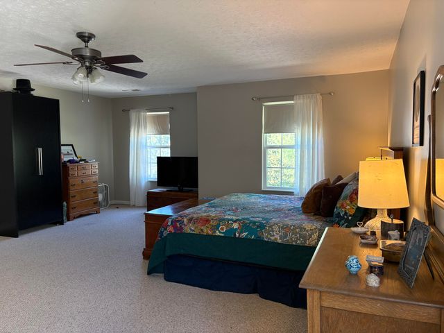 1046 Cherryknoll Court, Independence, KY 41051