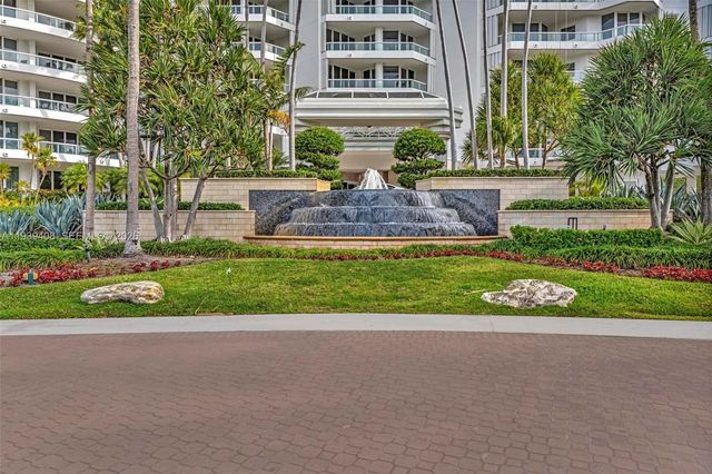 21050 Point Pl 302, Aventura, FL 33180