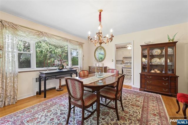 1 S Park Drive, Tenafly, NJ 07670