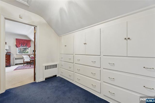 1 S Park Drive, Tenafly, NJ 07670