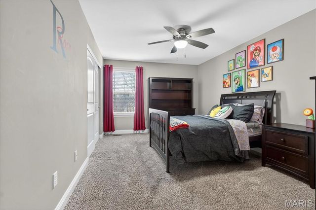 24 Hawthorne Court, O'fallon, MO 63366