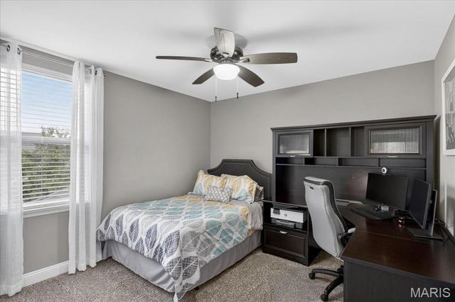 24 Hawthorne Court, O'fallon, MO 63366