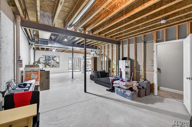 24 Hawthorne Court, O'fallon, MO 63366