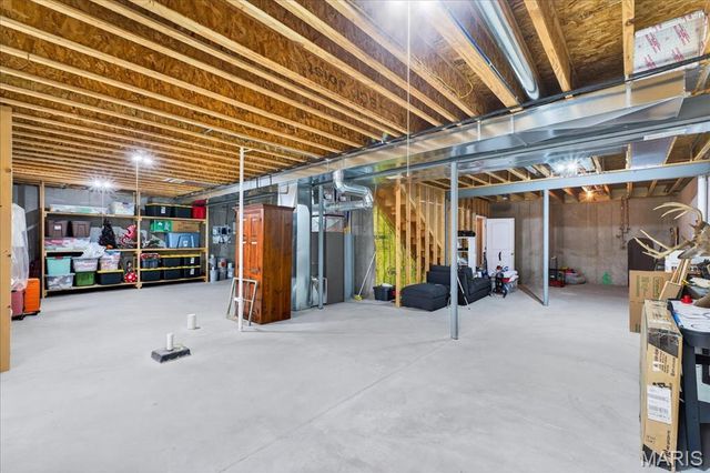 24 Hawthorne Court, O'fallon, MO 63366